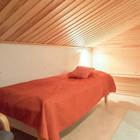 Holiday Katkalainen 5 E 1 بيت للعطل *